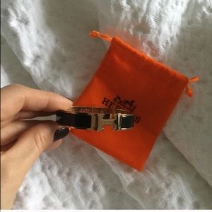 Authentic Hermès clic clac H bracelet pm